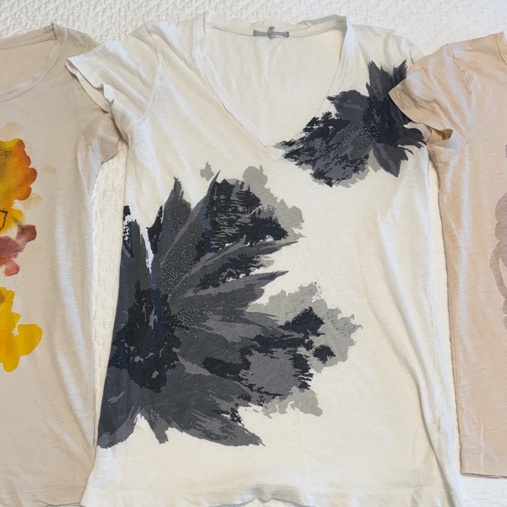 4 Women’s Short Sleeve Graphic Tees, JCrew, M - Picture 4 of 7